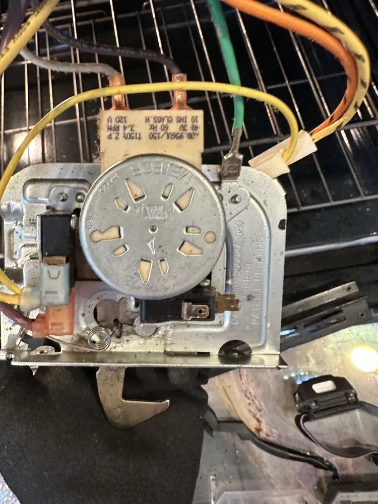 Slide of Miele USA Support