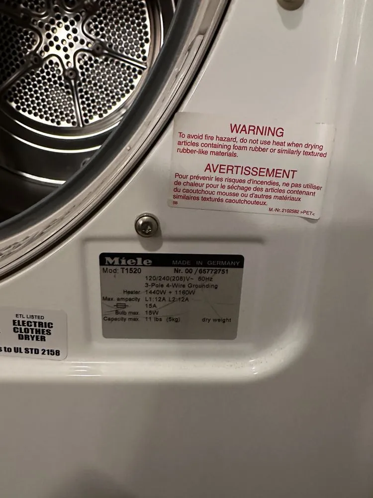 Slide of Miele USA Support