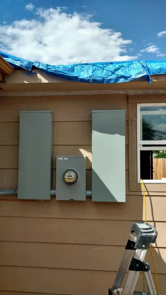 Slide of Mighty Bee Electric