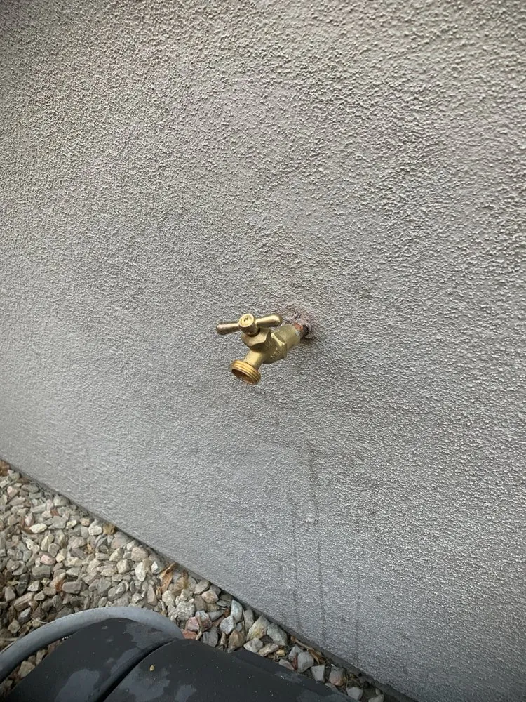 Slide of Mighty Hand Pros