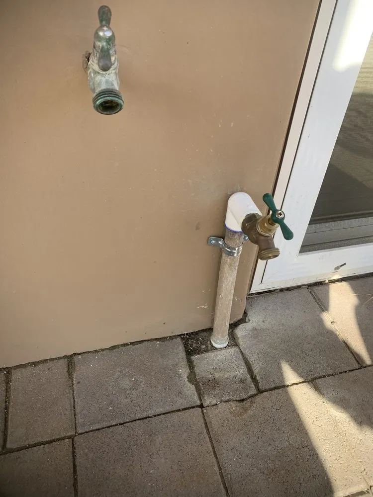 Slide of Mighty Hand Pros