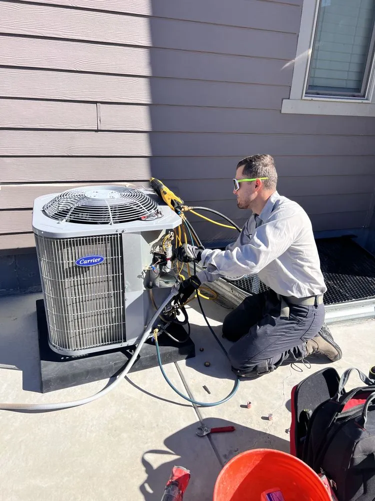 Emergency electrician providing panel upgrade in , 