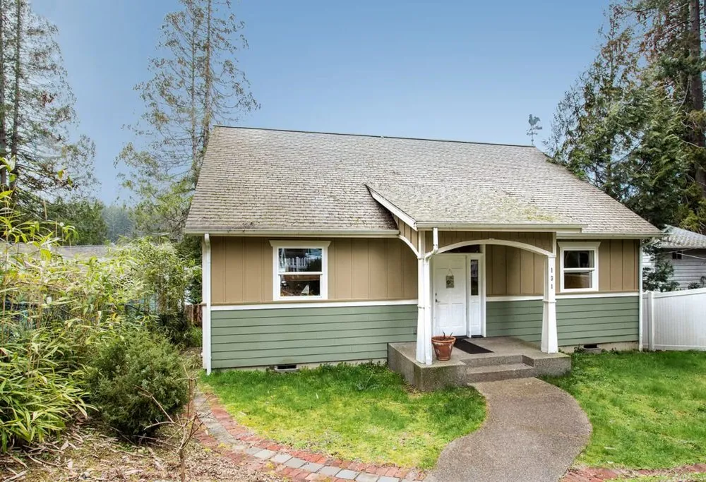 Slide of MiGi Home Services