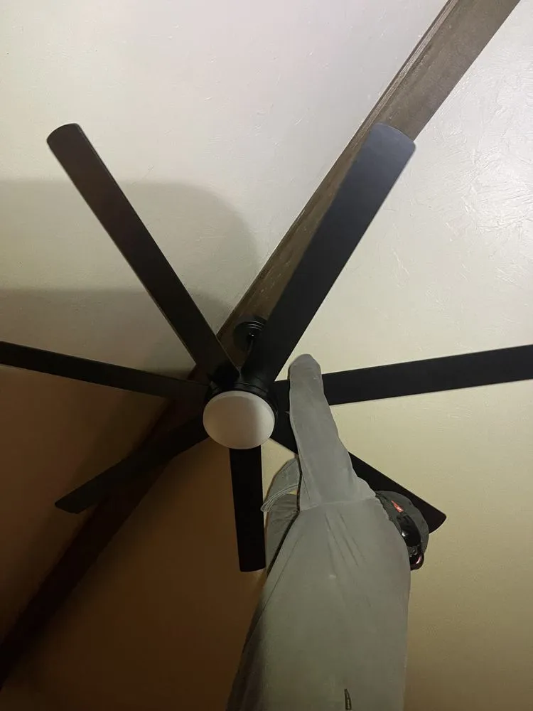 Slide of Miguel Aldaco electrician