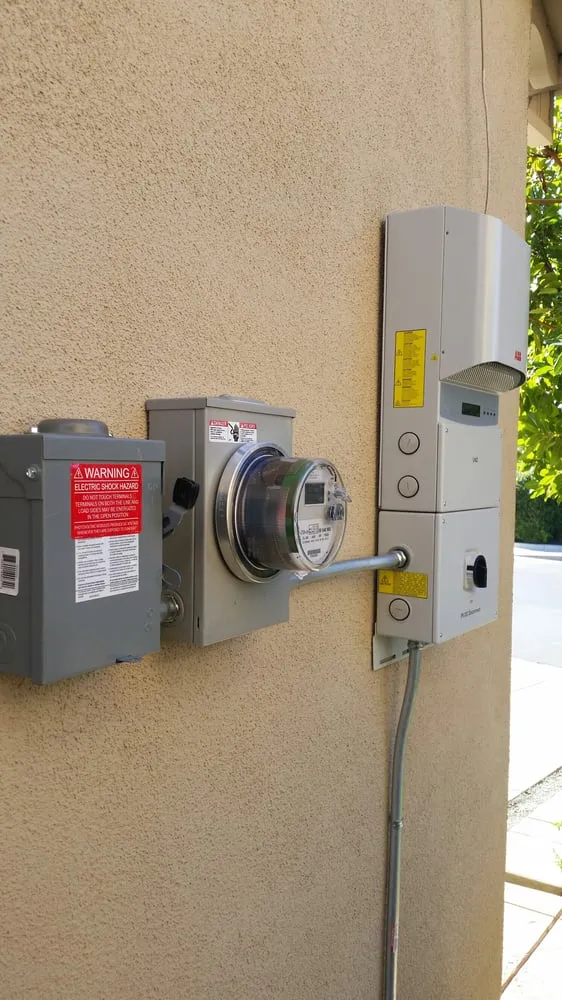 Slide of Miguel Serna Electrical