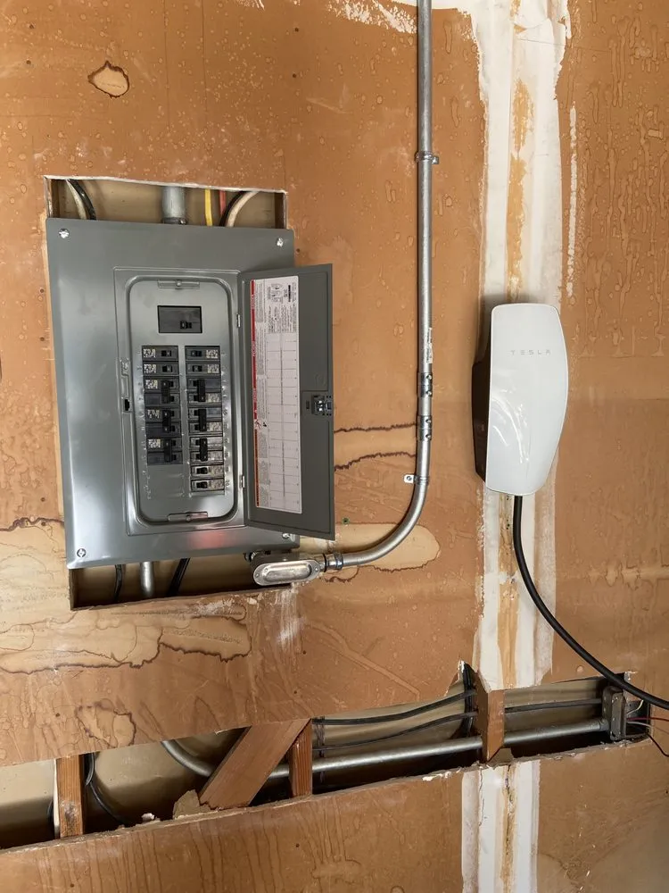 Slide of Miguel’s Plumbing & Electrical