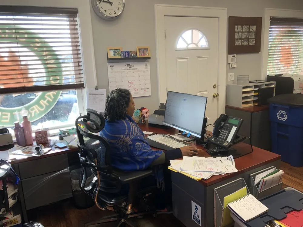 Slide of Mike Chambers' Oakhurst Electric