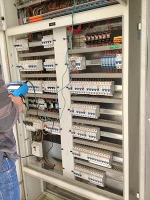 Slide of Mike Electric