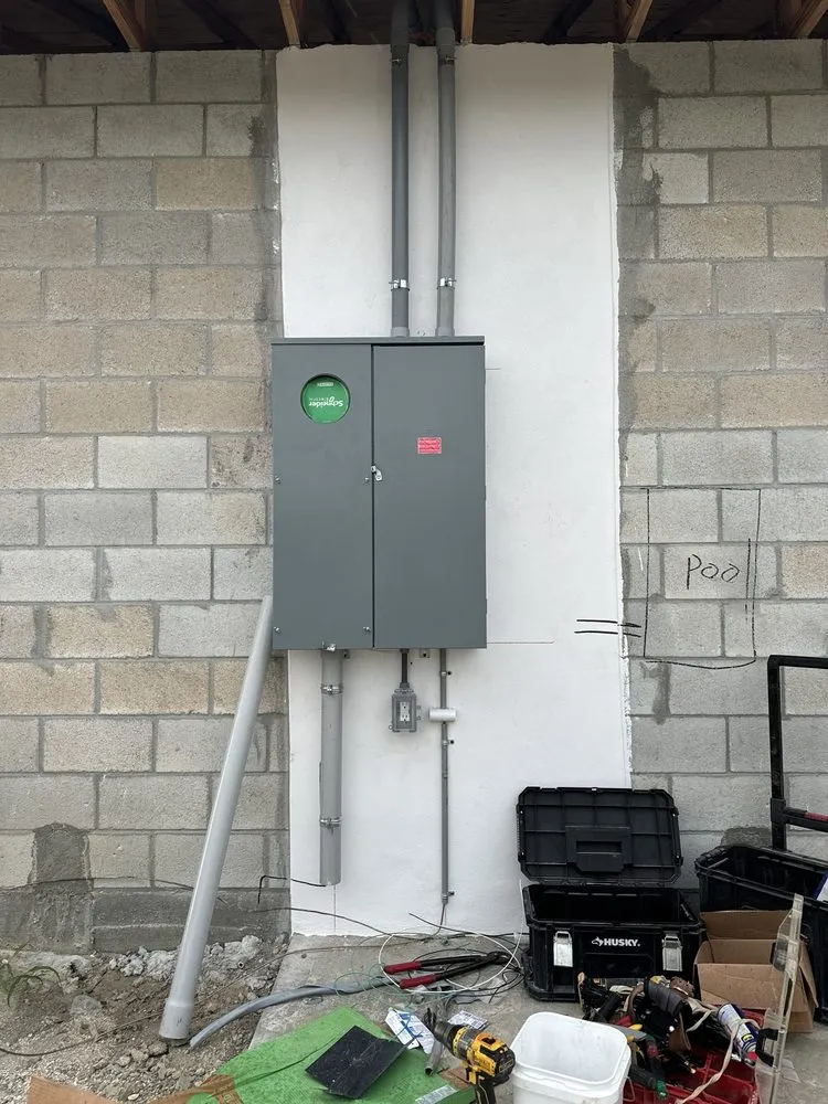 Slide of Mike Electric