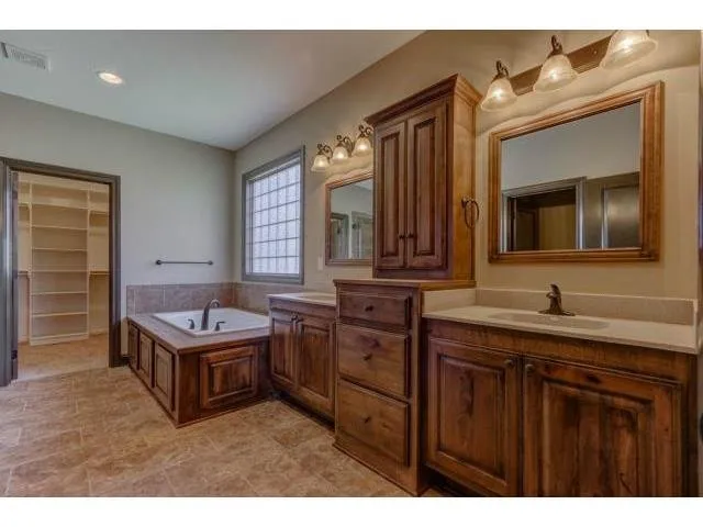 Slide of Mike Hagen Electric