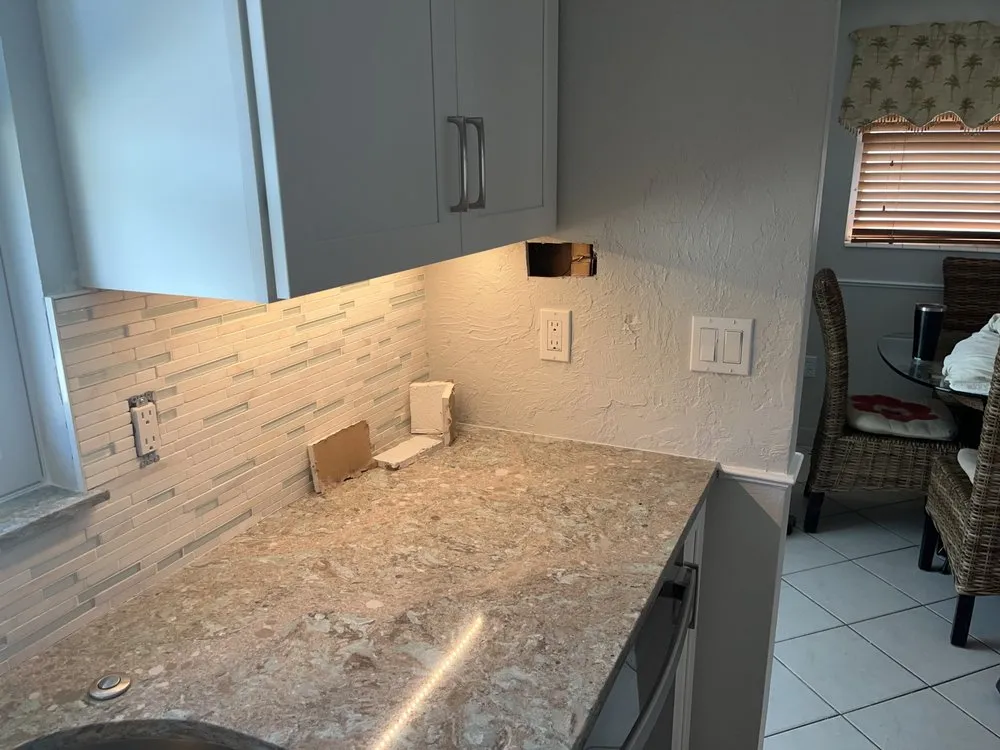 Slide of Mike Hawkins Electric