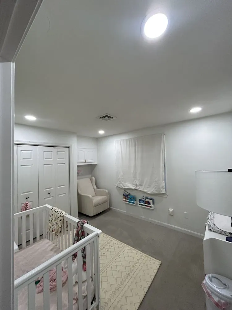 Slide of Mike Mejia Electrical