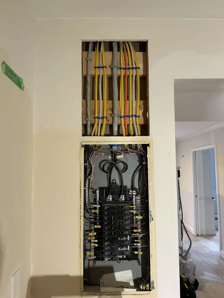 Slide of Mike Mejia Electrical