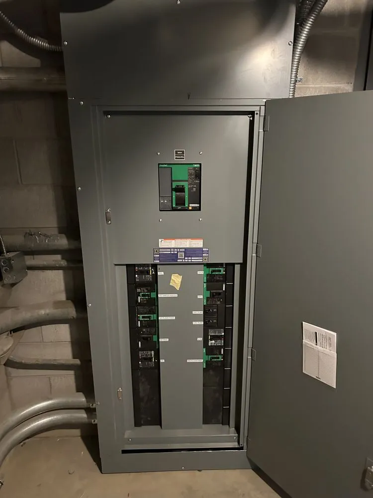 Slide of Mike Mejia Electrical