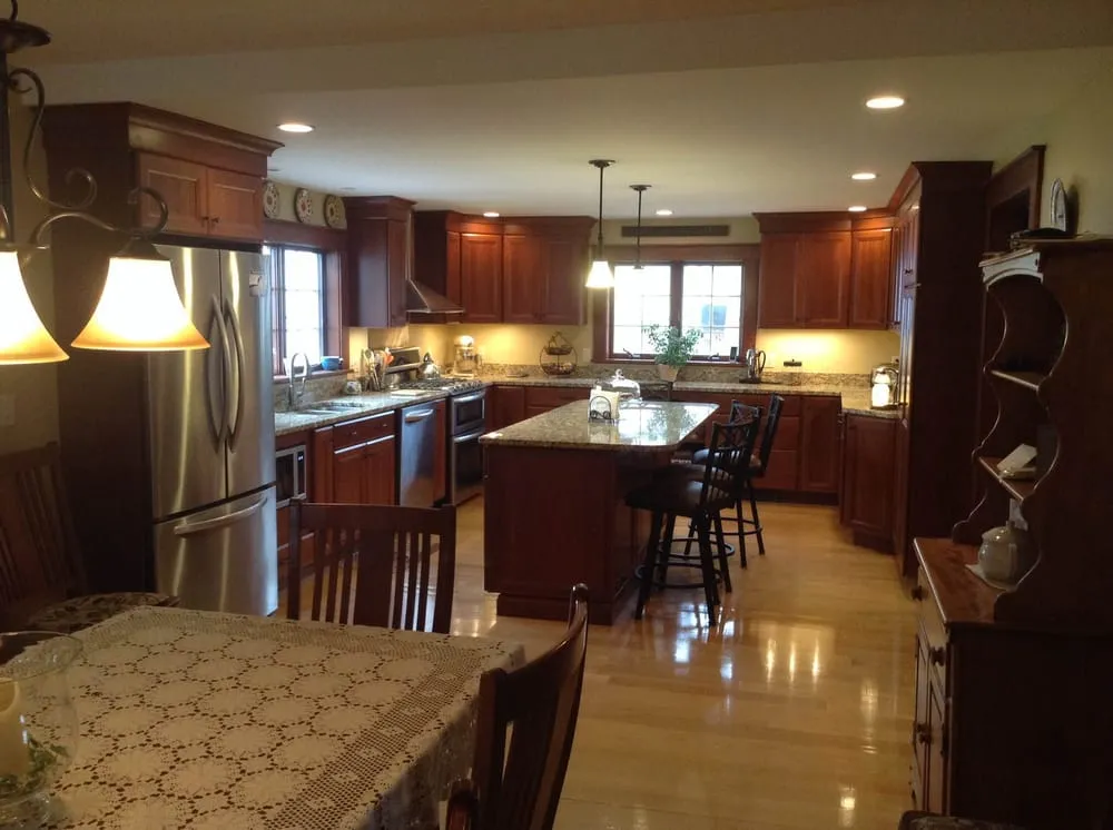 Slide of Mike Ward Jr Licensed Electrician