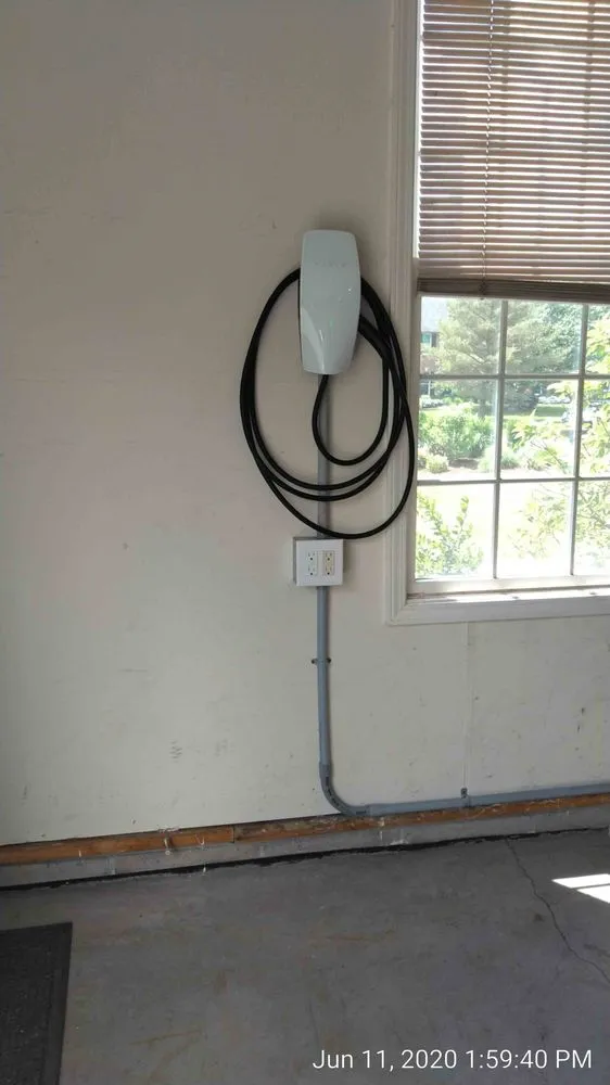 Slide of Mike Williams Electric