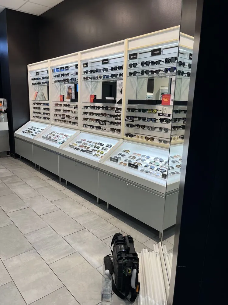 Expert electrician providing lighting installation in ,