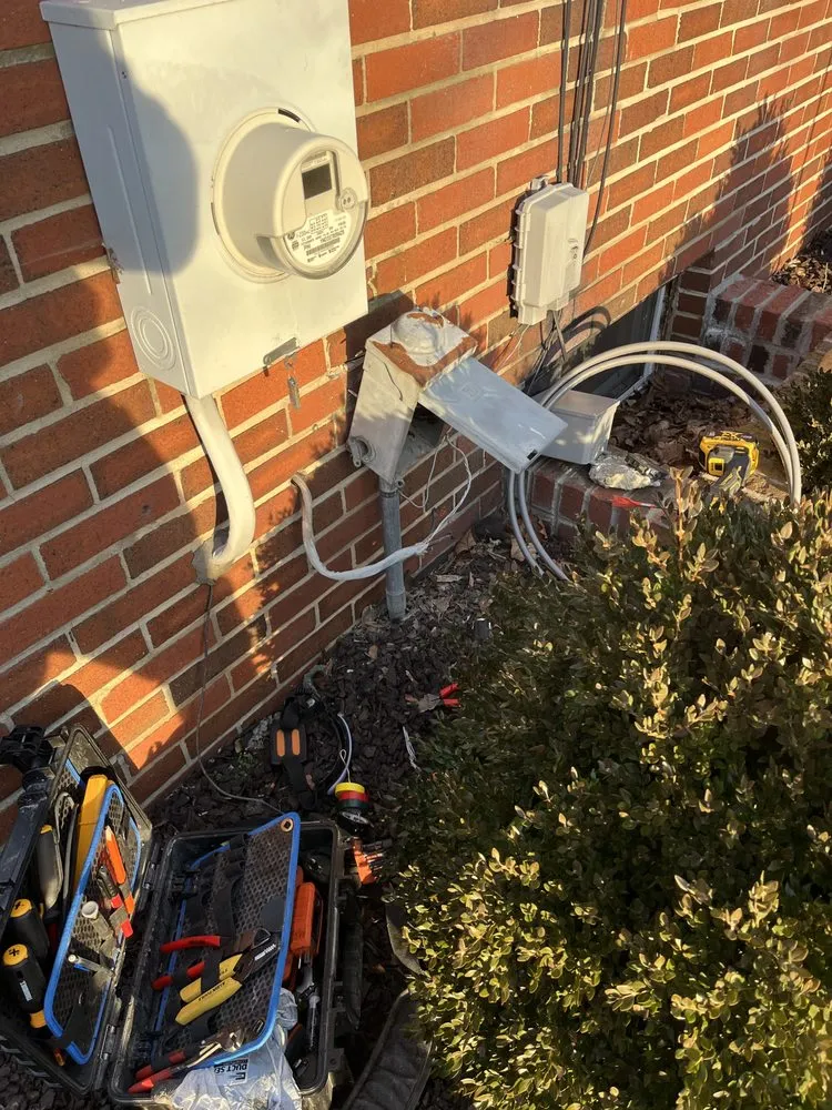 Certified circuit breaker repair service in , - Mikes Electrical