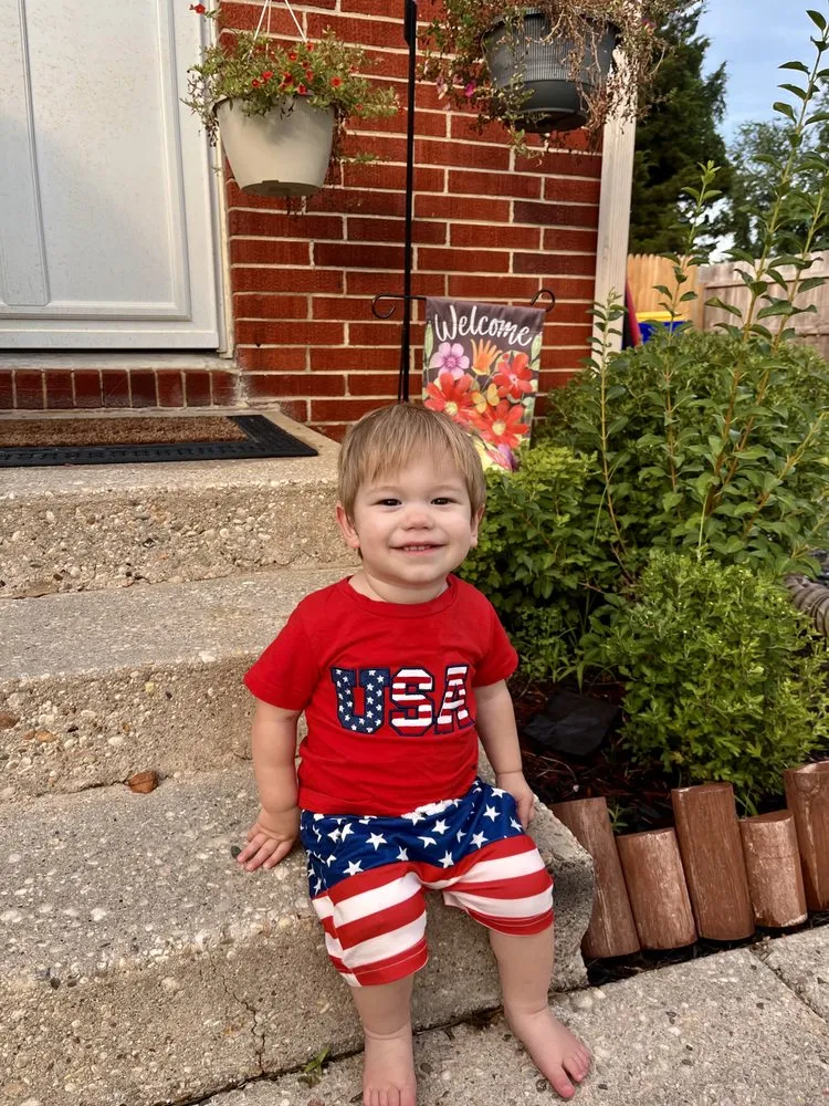 Licensed electrician providing emergency electrical service in ,