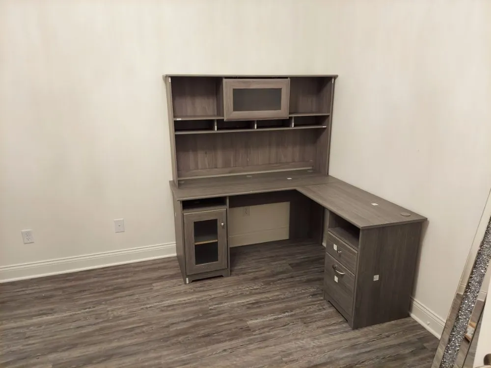 Slide of Mikes Handyman and Electrical Services