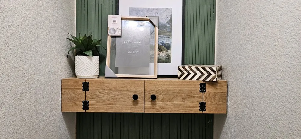 Emergency electrician providing wiring installation in , 