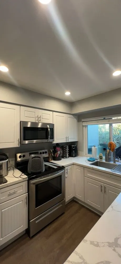 Licensed electrical repair experts serving ,  - Mike's Home Repairs