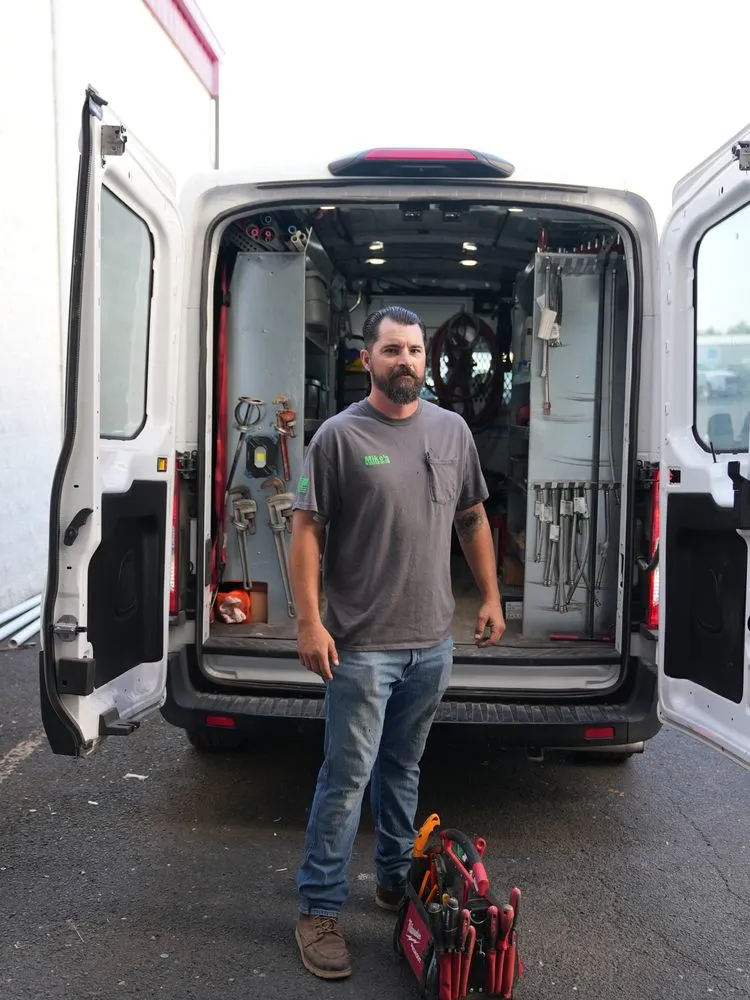 Trusted electrical service for homes in emergency electrical service, by