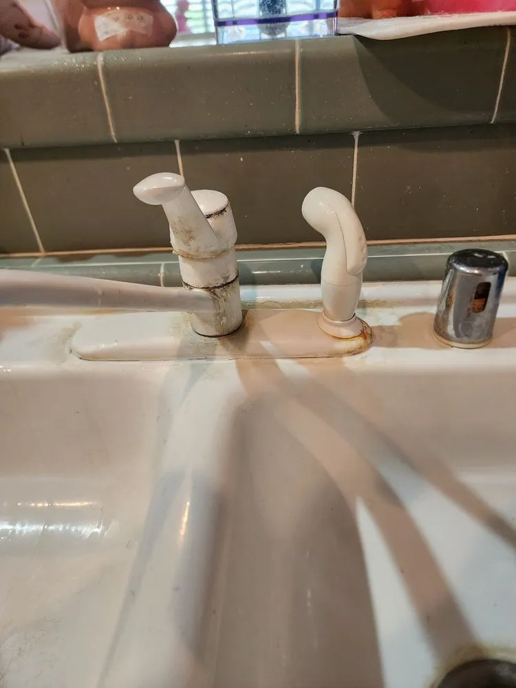 Slide of Mikes Pro Handyman Services