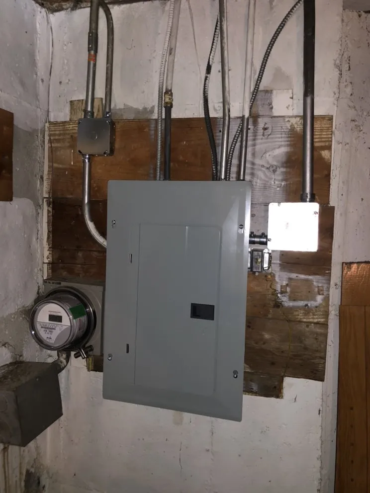Licensed panel upgrade in New York, NY by Mikhail Electrician