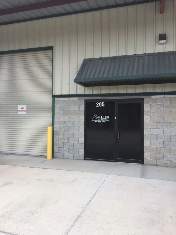 Trusted circuit breaker repair in , by Miles Electrical Contracting