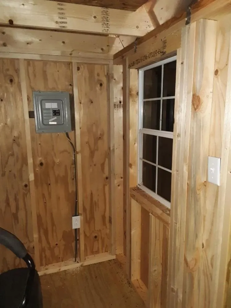 Reliable electrician providing lighting installation in , 