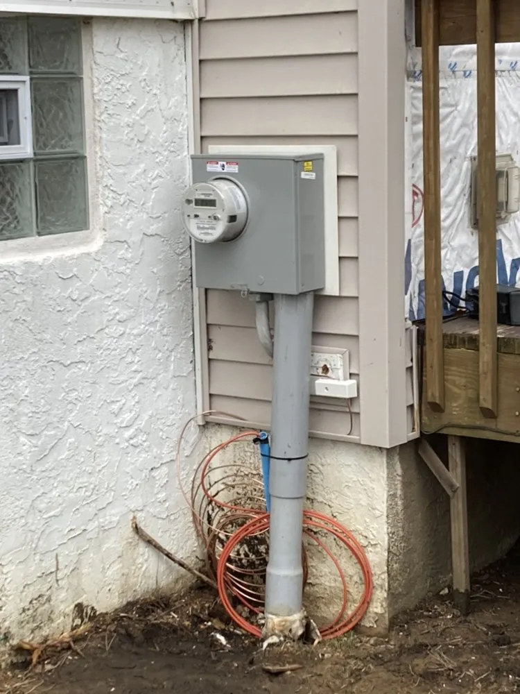 Trusted outlet and switch repair in East Fallowfield Township, PA by Miller Electric