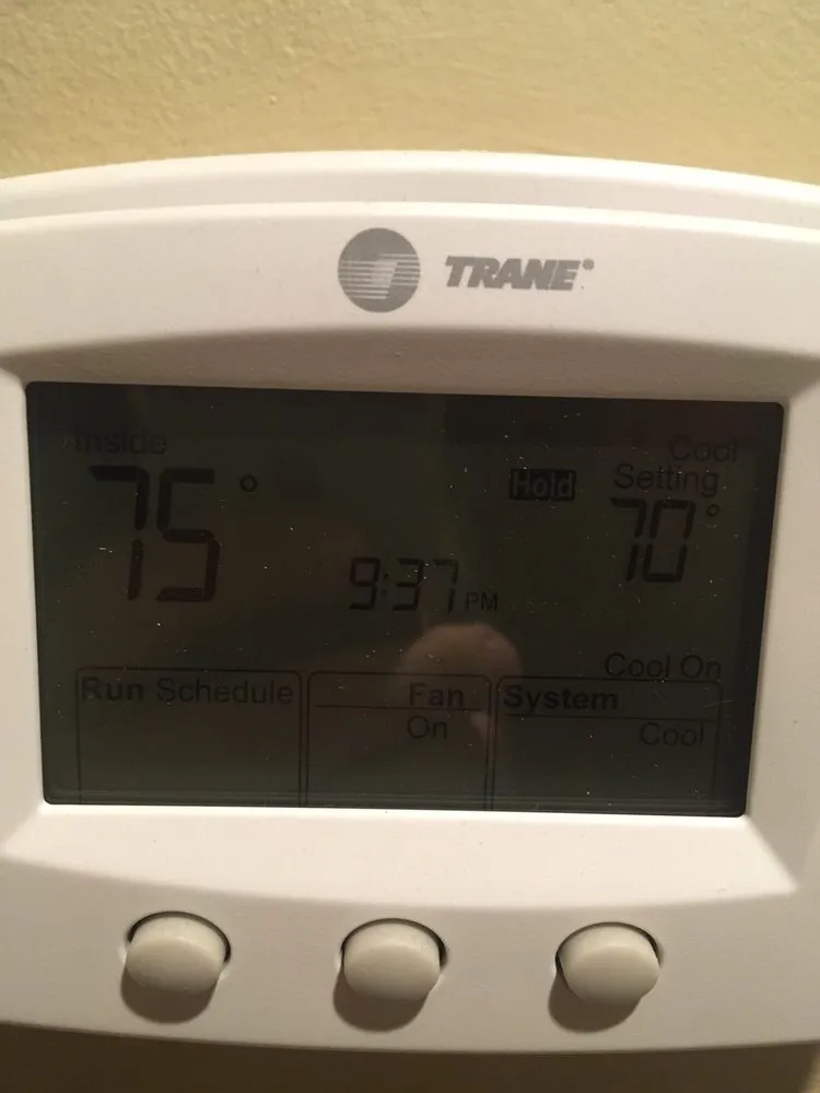 Reliable electrician providing lighting installation in , 