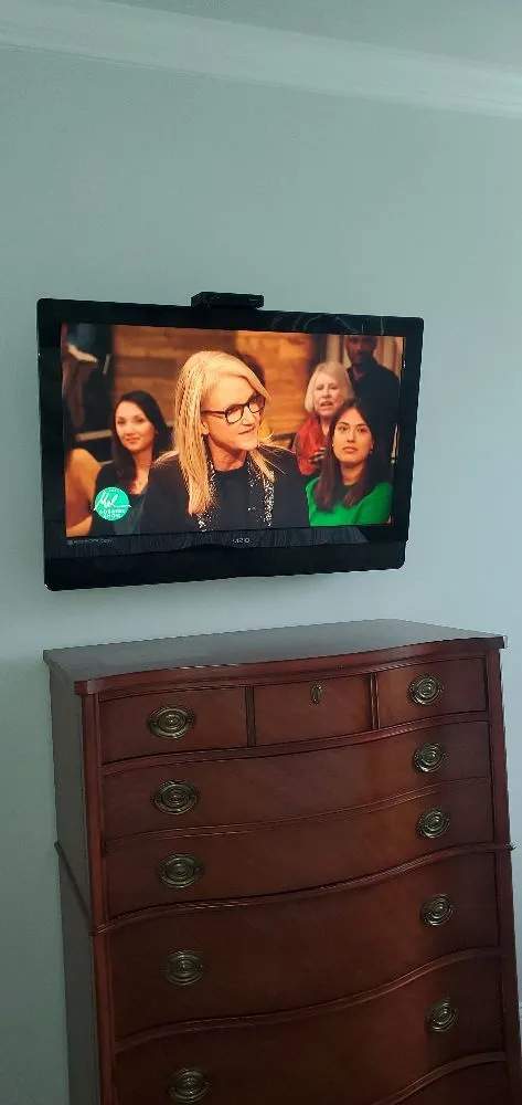 Expert electrician providing outlet and switch repair in , 