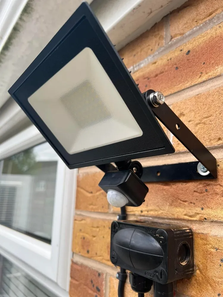 Slide of Millisecond Electrician Service