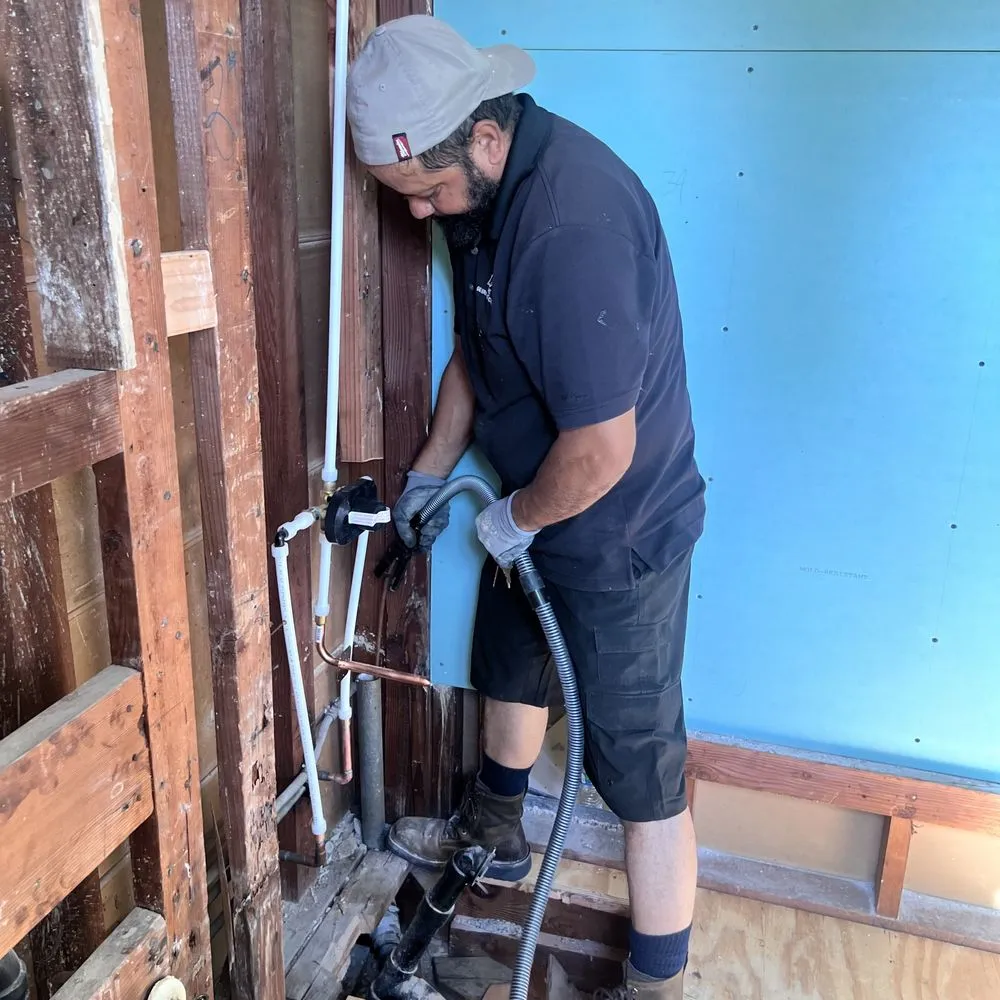 Emergency circuit breaker repair experts serving ,  - Milohes G Construction