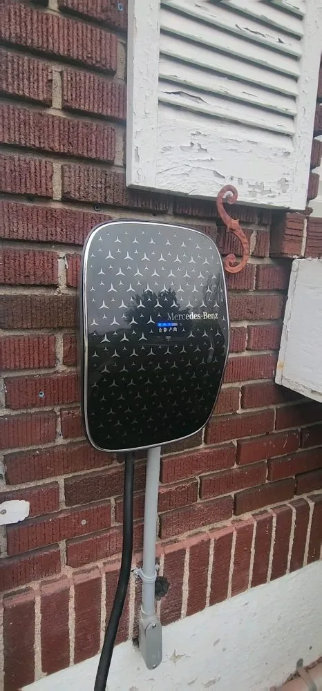 Slide of Milthec Electric