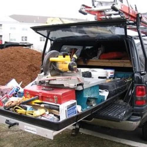 Slide of Mineola Electricians