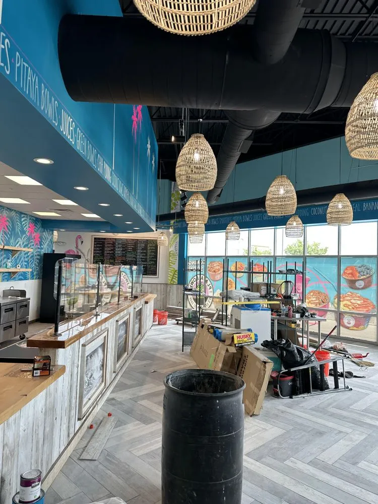 Slide of Mingus Electric