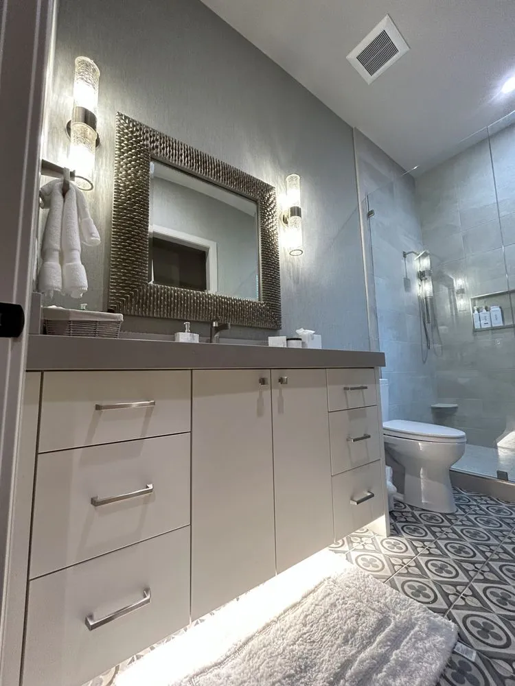 Slide of Mint Electric