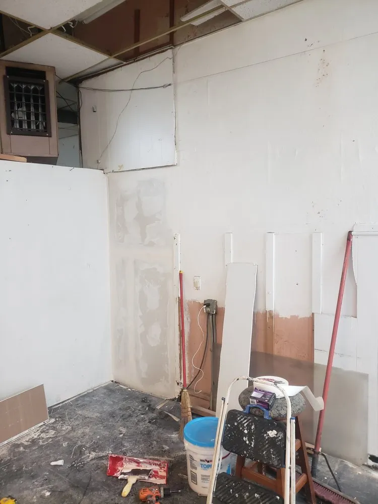 Slide of MirElect Contractors