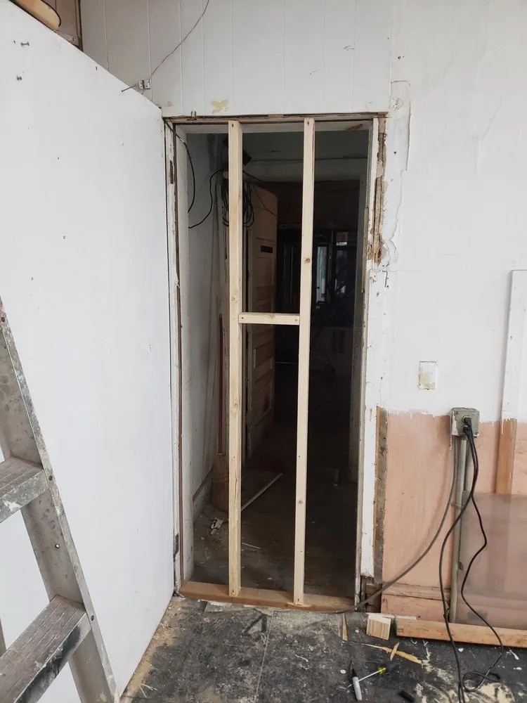 Slide of MirElect Contractors