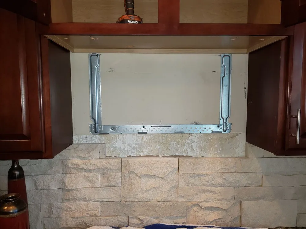 Slide of MirElect Contractors