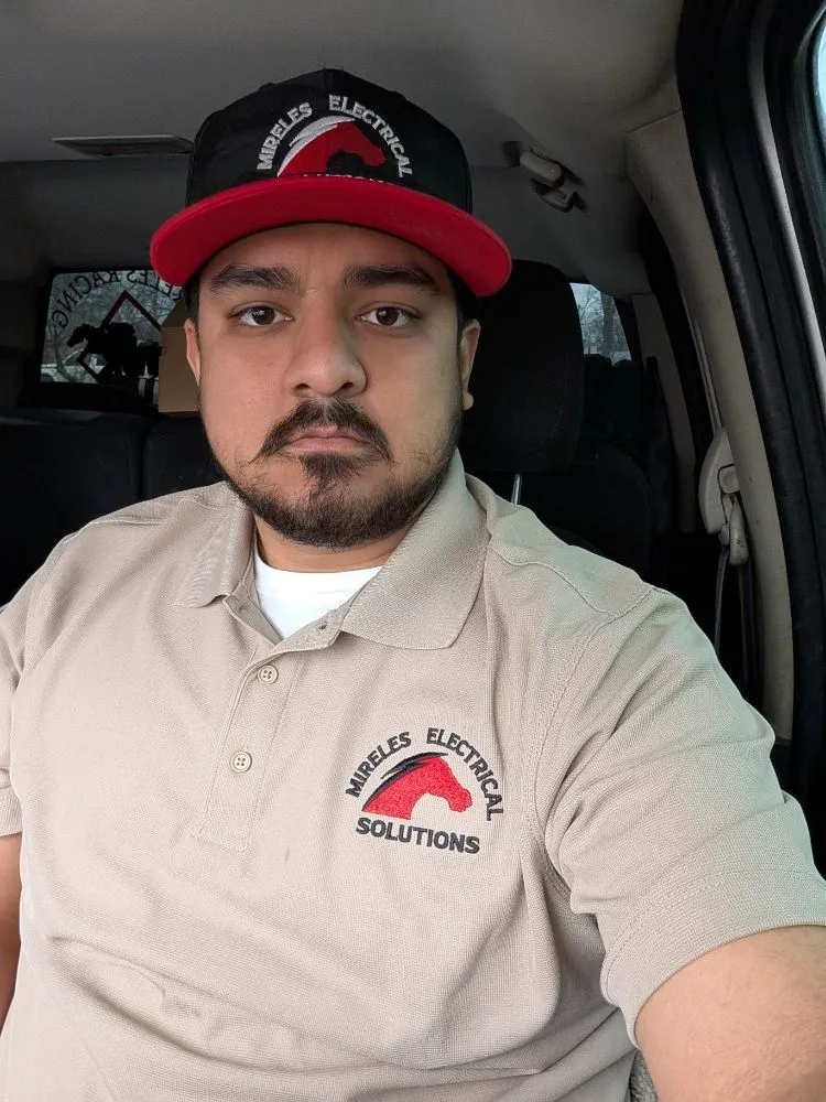 Slide of Mireles Electrical Solutions