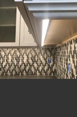 Mireya Electric Logo