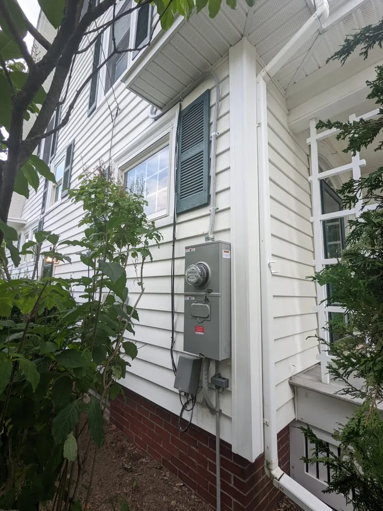 Reliable electrician providing outlet and switch repair in Bucksport, ME - Miro Electric