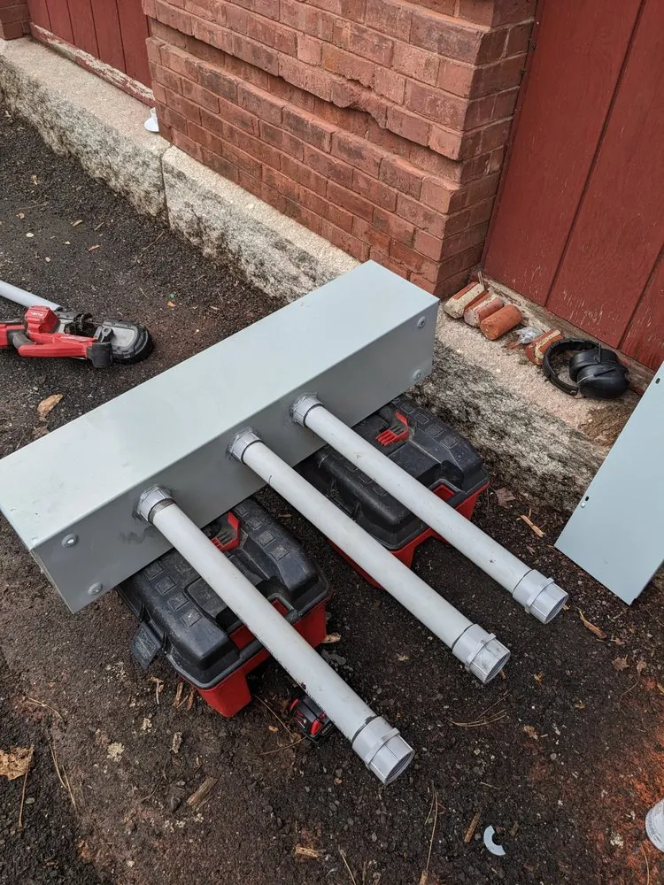 Slide of Miro Electric