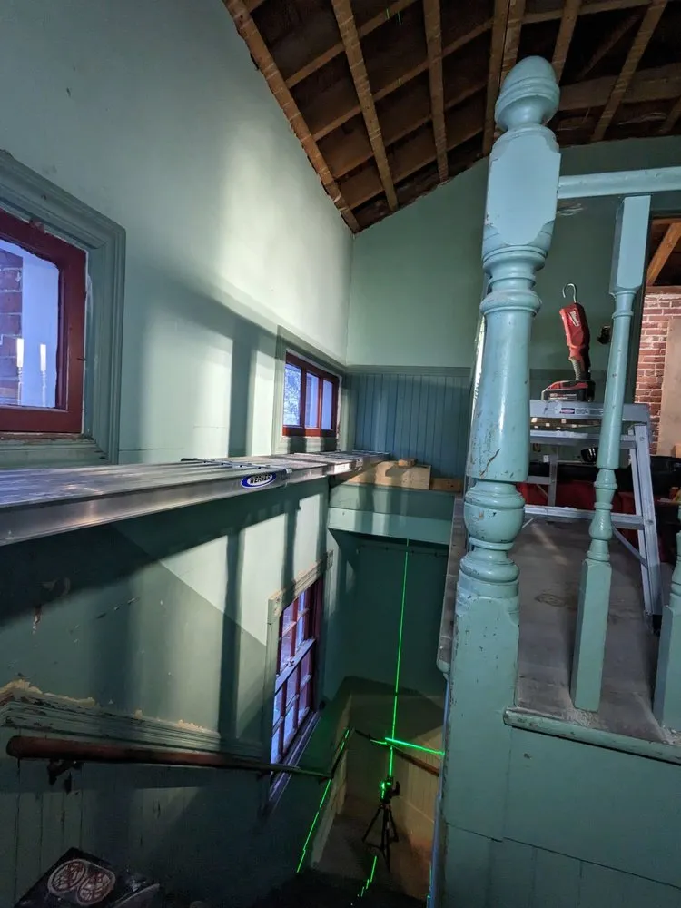 Slide of Miro Electric