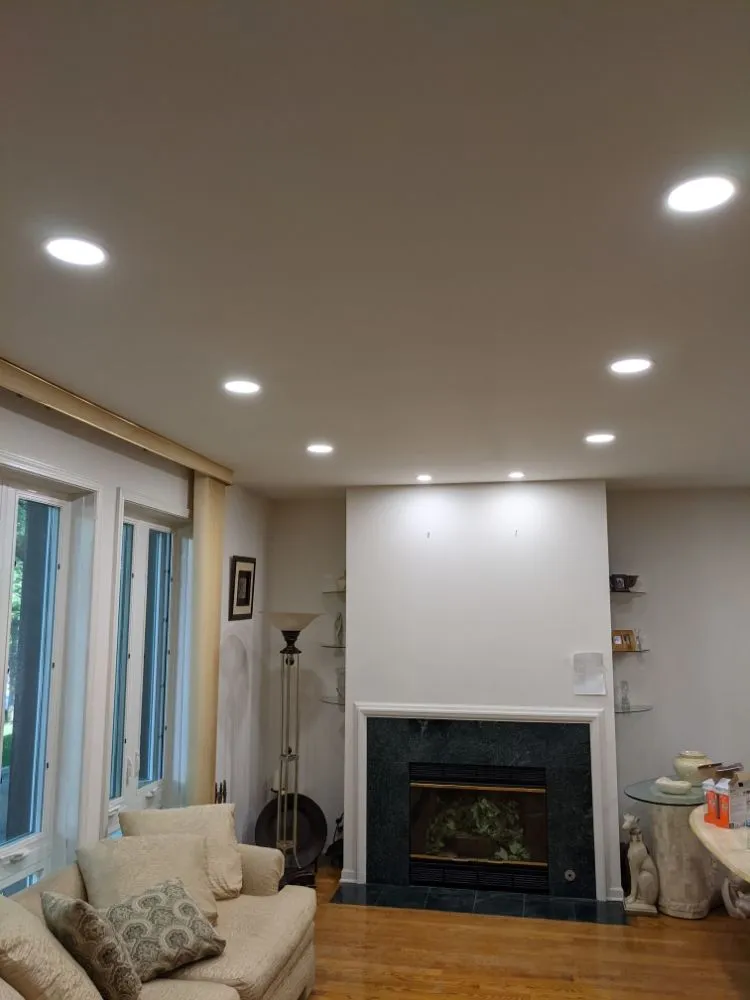 Slide of Miron Electricians