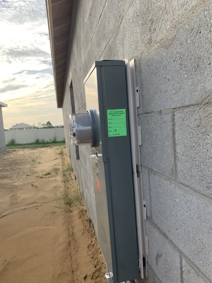 Slide of Mirtil Electric